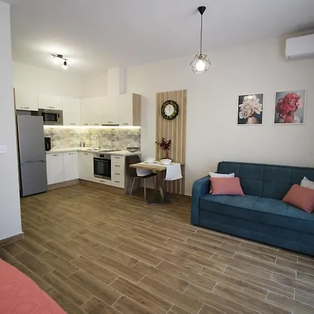 Apartment Doris D09 And D10 Burgas City