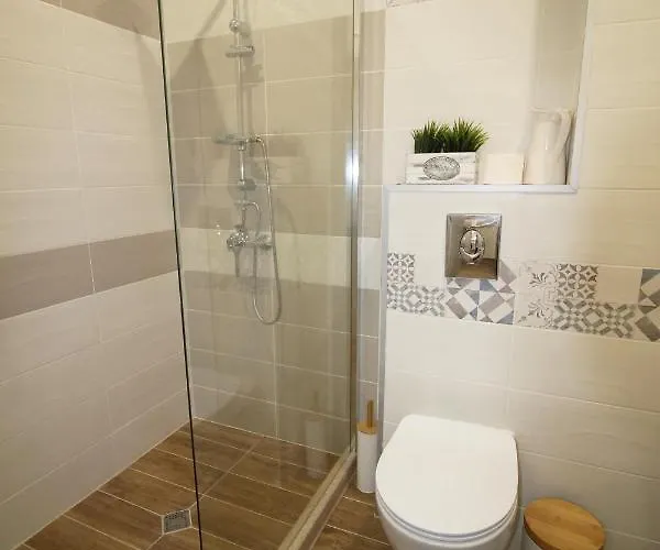 Doris D09 And D10 Апартаменти