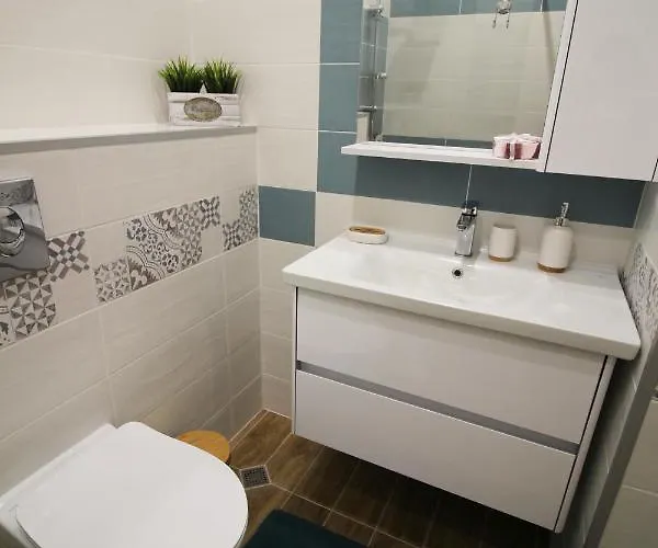 Doris D09 And D10 Apartman